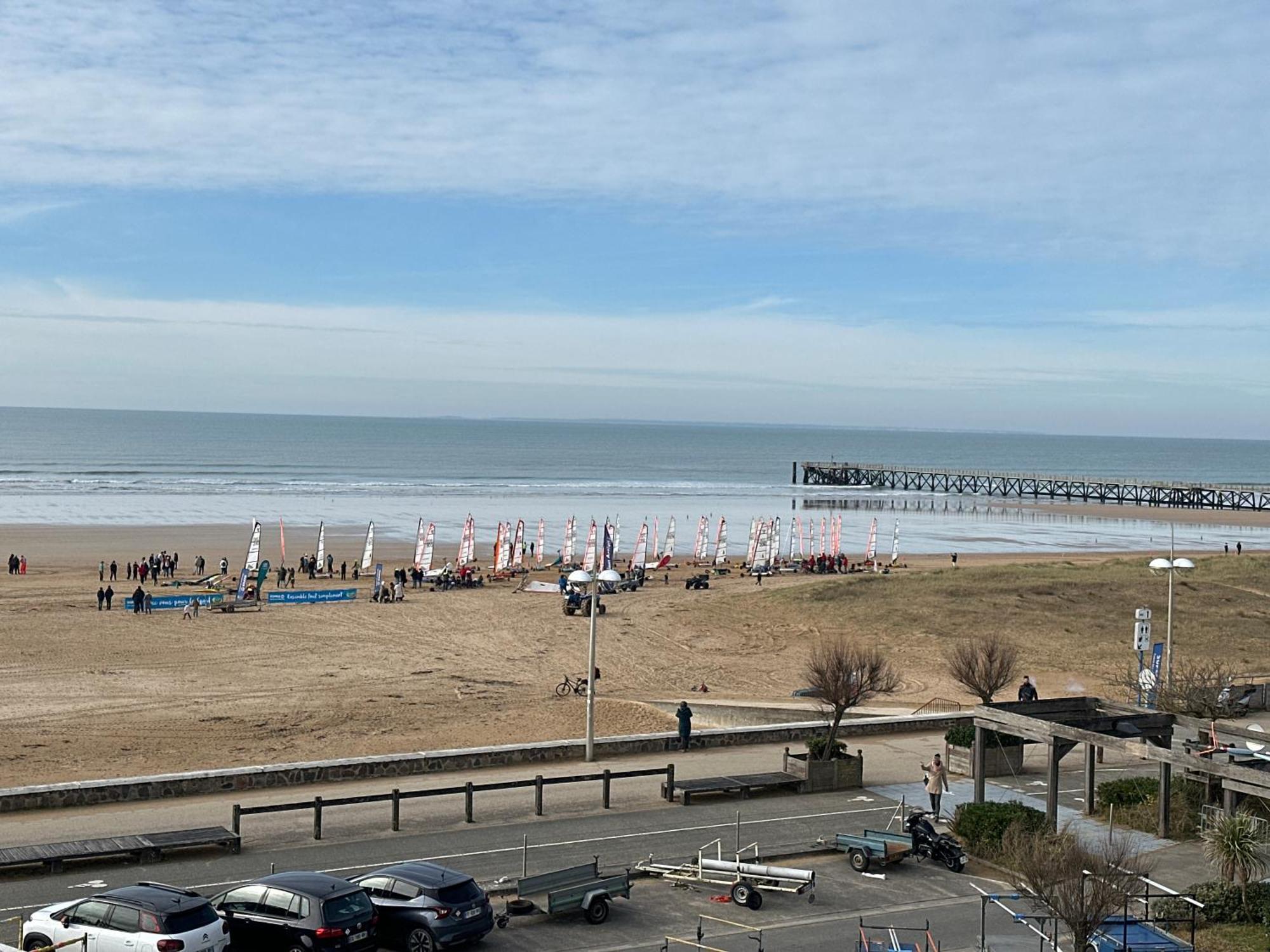 Bord De Mer Vue Panoramique Avec Parking Prive 圣让-德蒙 外观 照片